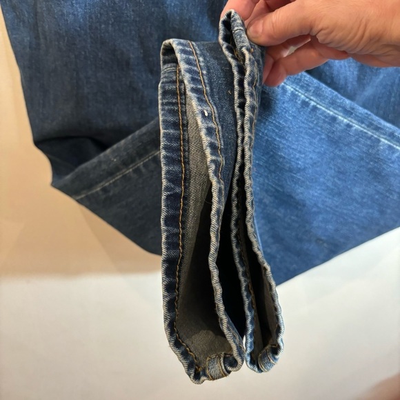 LEVI’S Sz  42 x 34 Relaxed Fit Tapered Leg Mid-Wash Jeans NEW WITH TAGS - Picture 13 of 16